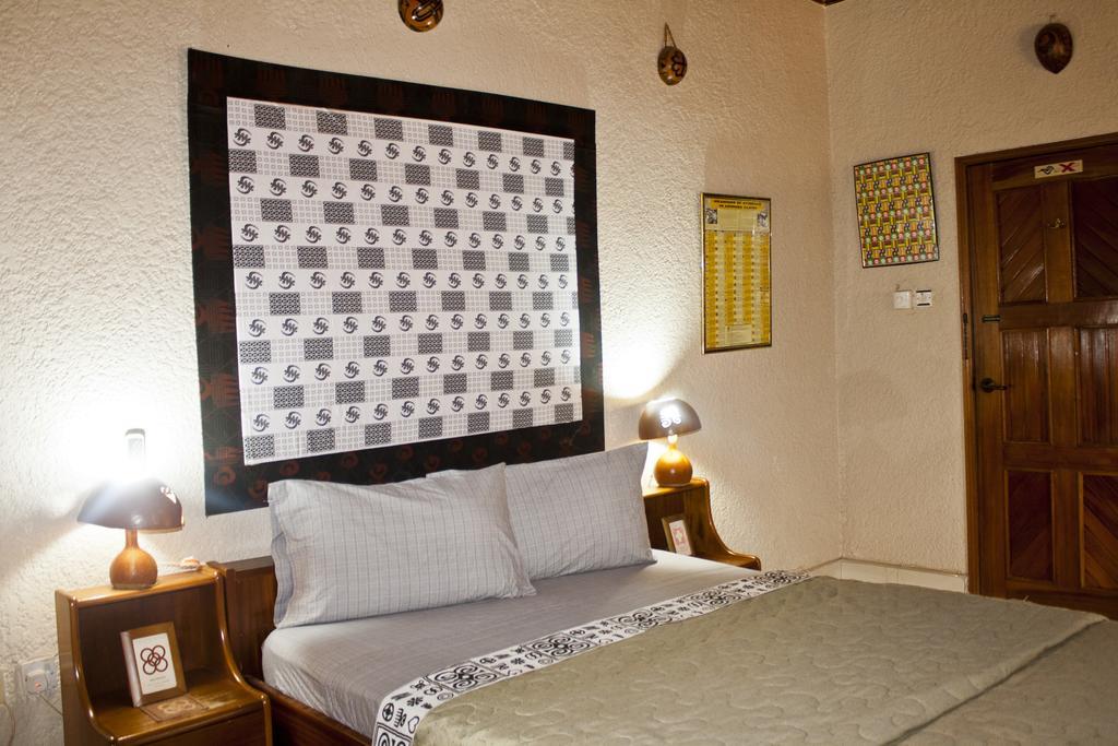 Four Villages Inn クマシ 部屋 写真
