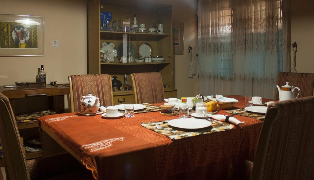 Four Villages Inn クマシ エクステリア 写真